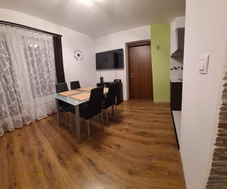 Smarthomeapartman Hajdúszoboszló Екстериор снимка